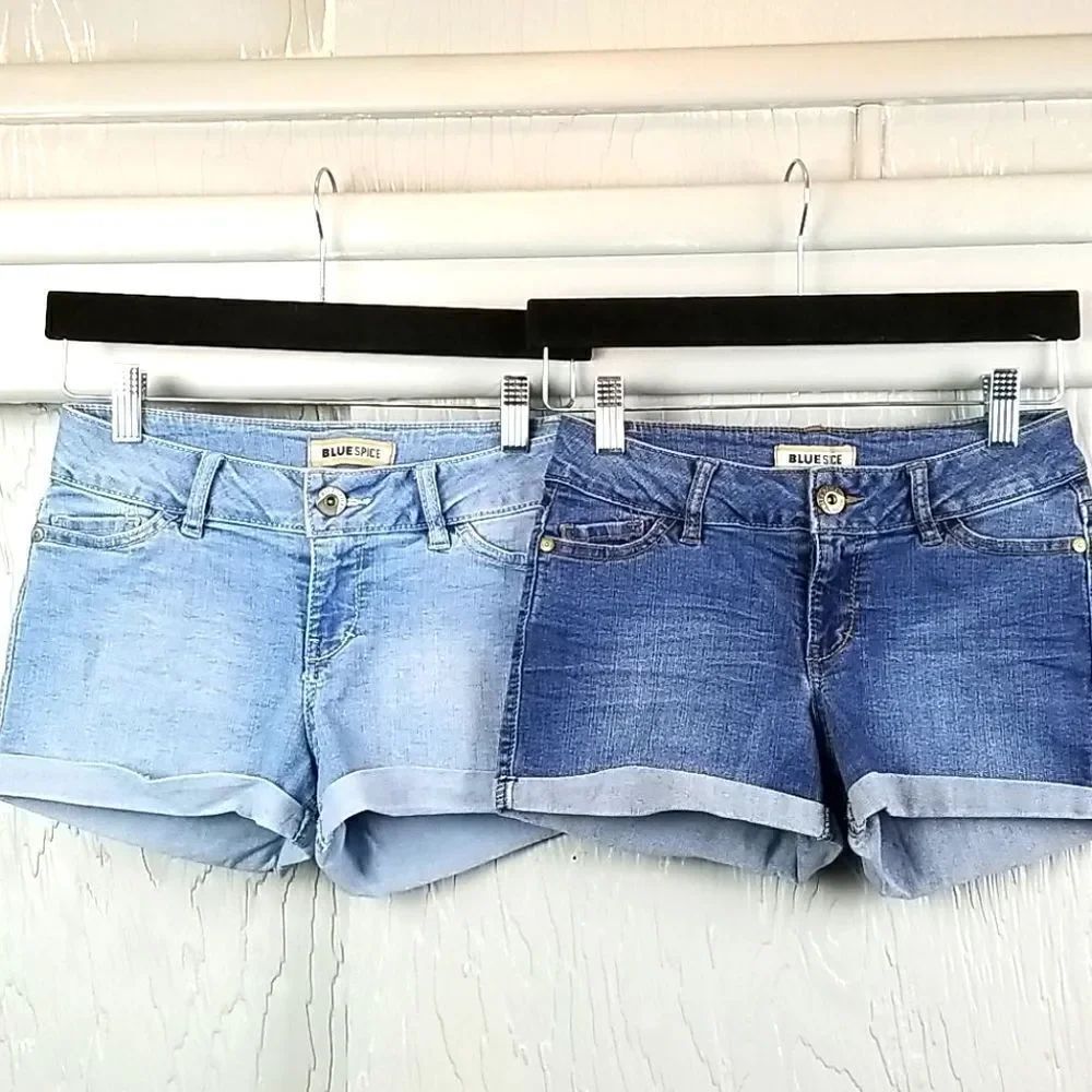 🖤5/$20🖤 BLUE SPICE..2 pairs of denim shorts